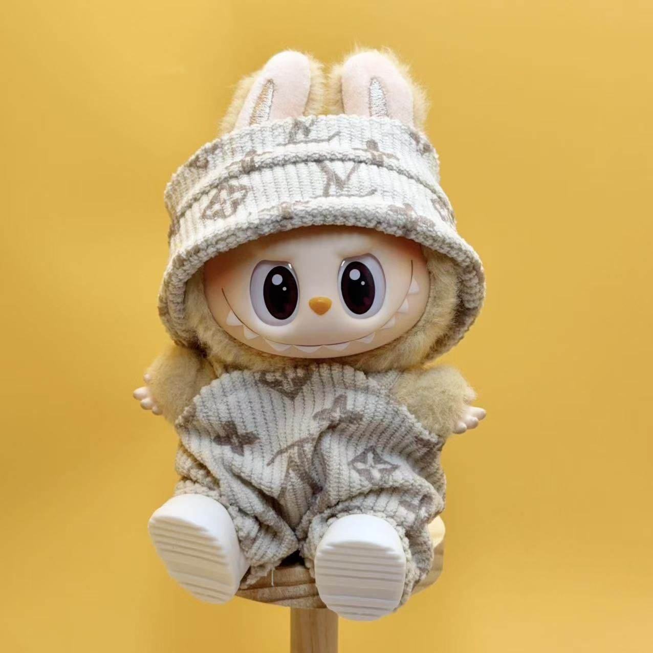 labubu-outfit-lv-monogram-bucket-set-noir-creme-fits-17cm-labubu-macron-have-a-seat-big-into-energy