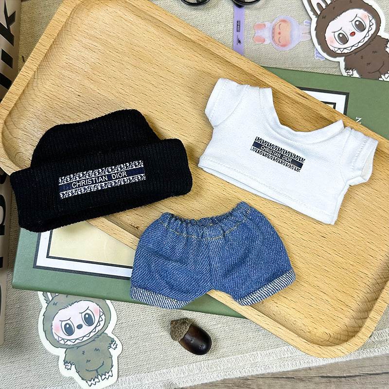 labubu-outfit-dior-monogram-label-set-black-white-edition-fits-17cm-labubu-macron-have-a-seat-big-into-energy