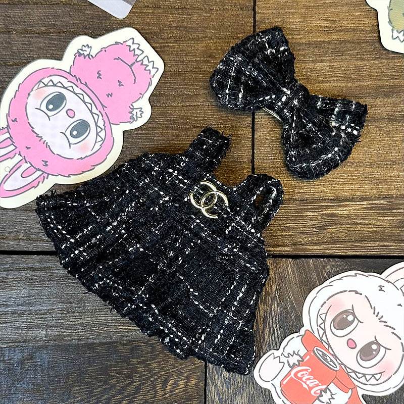 labubu-outfit-chanel-noir-tweed-set-fits-17cm-labubu-macaron-have-a-seat-big-into-energy