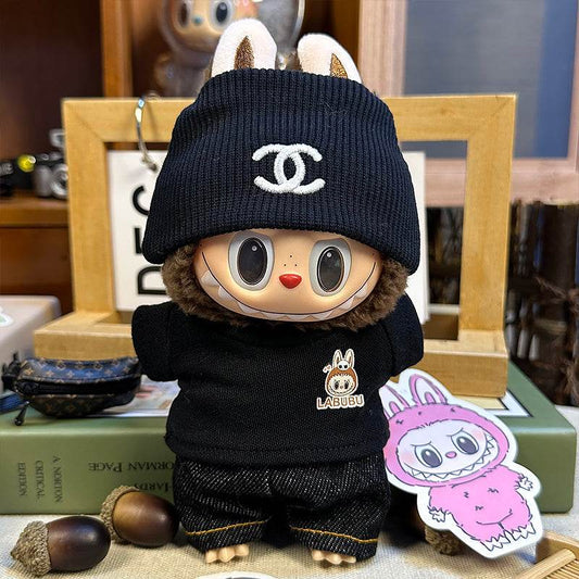 labubu-outfit-chanel-street-set-noir-denim-edition-fits-17cm-labubu-macron-have-a-seat-big-into-energy