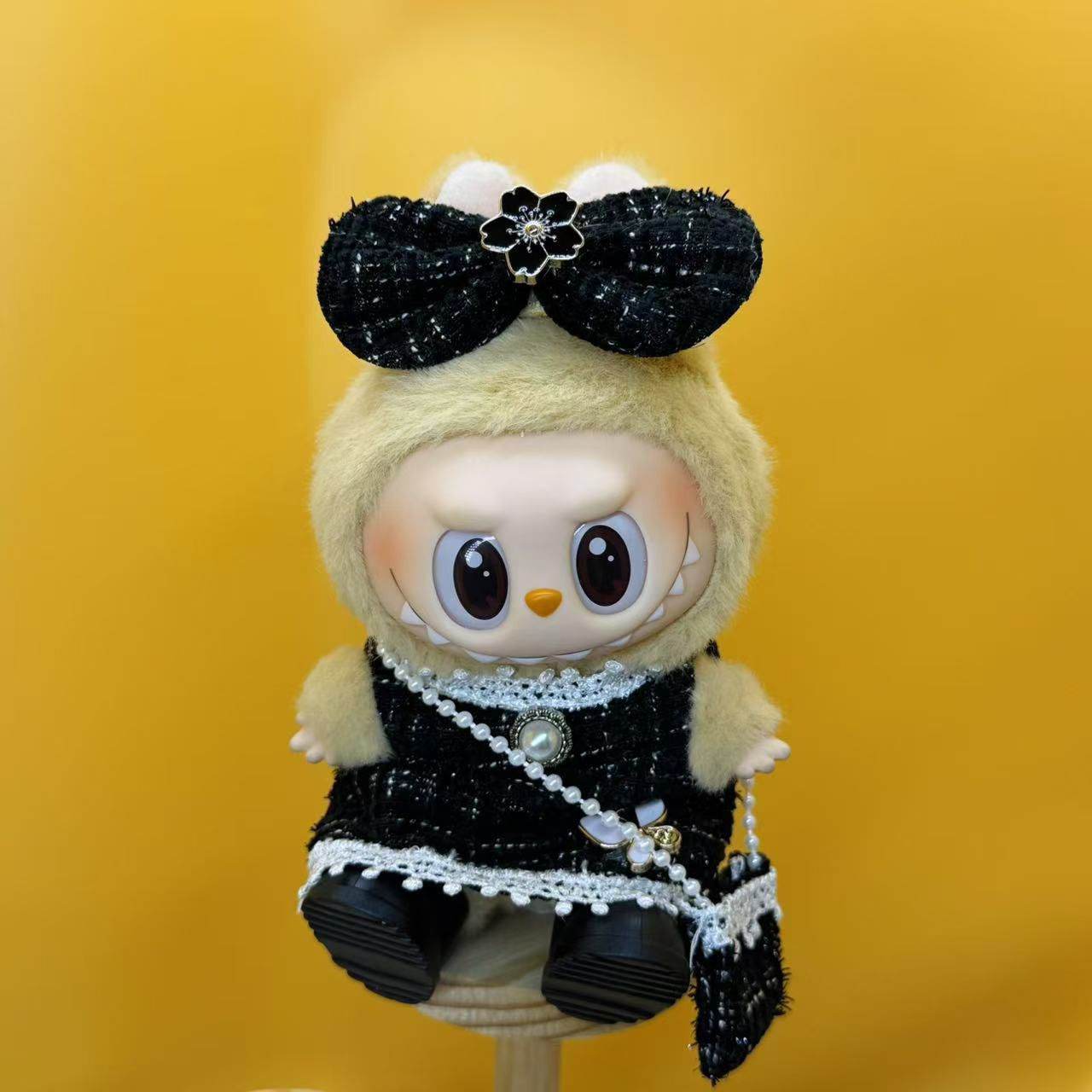 labubu-outfit-chanel-inspired-tweed-couture-set-white-black-or-pink-edition-fits-17cm-labubu-macron-have-a-seat-big-into-energy