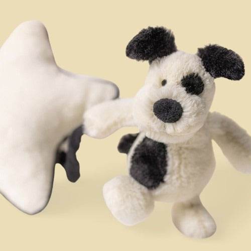bashful-black-cream-puppy-musical-pull