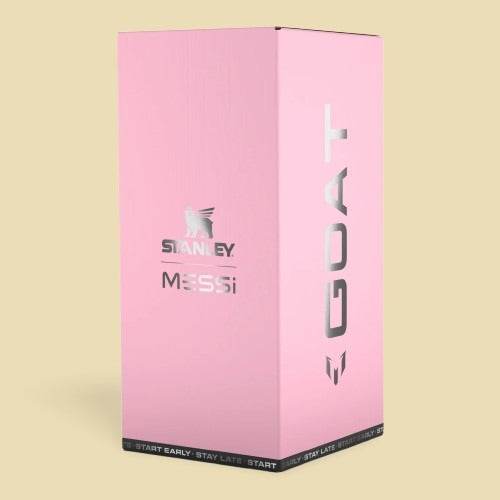 the-messi-quencher-protour-flip-straw-tumbler-40-oz