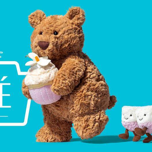 bartholomew-bear-magnolia-cupcake